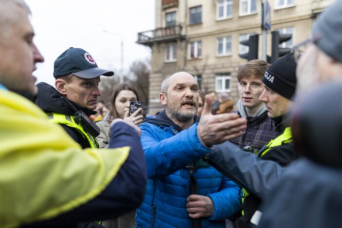 Protestas prie Vokietijos ambasados Vilniuje