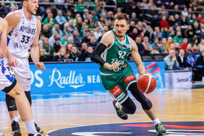 LKL: „Žalgiris“ – „Neptūnas“ 77:46