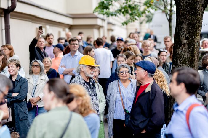 Protestas del medžių J. Basanavičiaus gatvėje