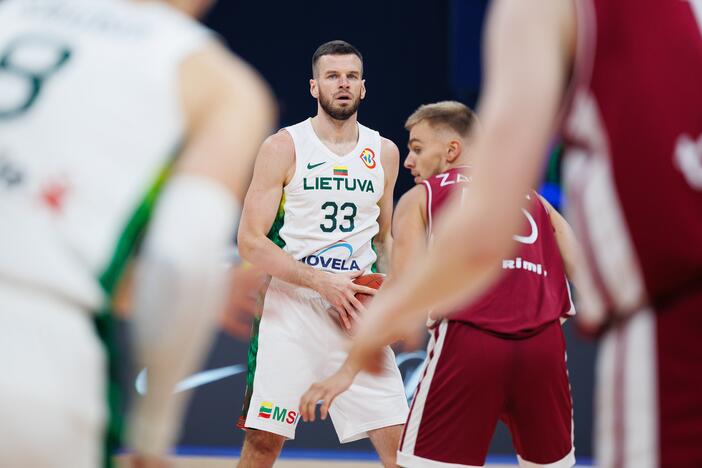 Pasaulio krepšinio čempionatas Filipinuose: Lietuva – Latvija 63:98