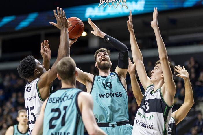 Europos taurė: Vilniaus „Wolves“ – Badalonos „Joventut“ 79:94