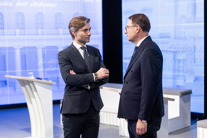 Pirmieji prezidento rinkimų kandidatų debatai