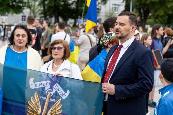 Žygis Vilniuje už Rusijoje įkalintus Mariupolio gynėjus