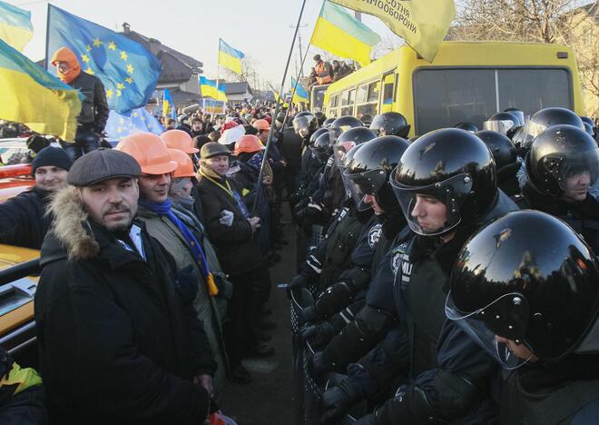 Ukrainos parlamentas priėmė griežtą dokumentą prieš protestų dalyvius