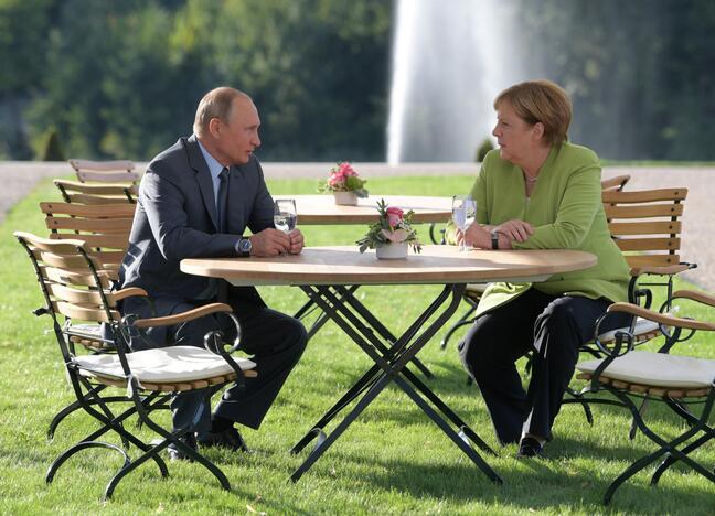 Vladimiras Putinas ir Angela Merkel