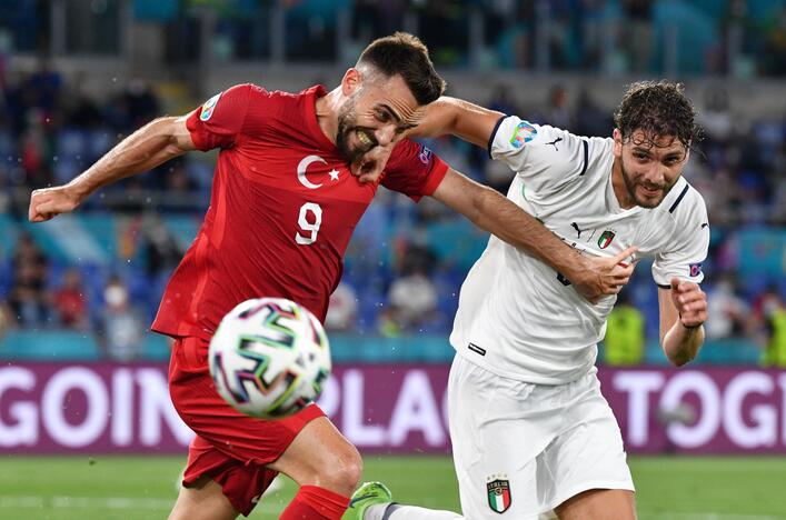 Europos futbolo čempionatas: Turkija – Italija 0:3