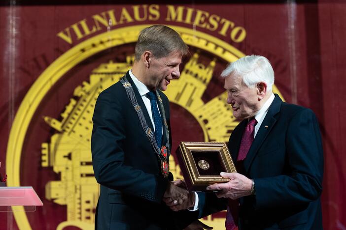 Vilniaus garbės piliečio vardo suteikimo prezidentui V. Adamkui ceremonija