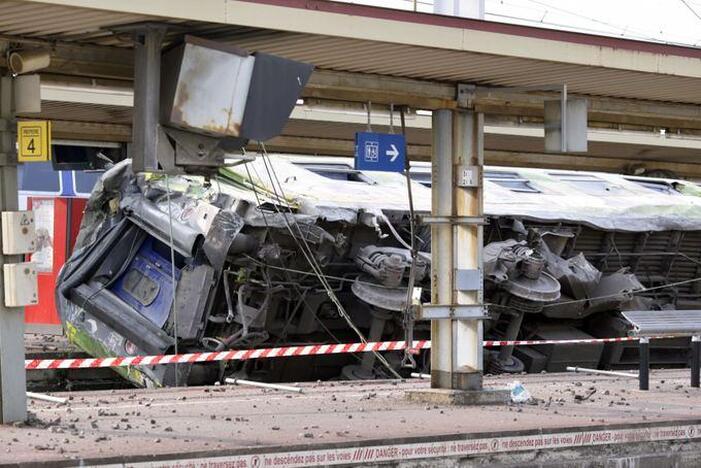 Per avariją Prancūzijoje žuvo septyni žmonės