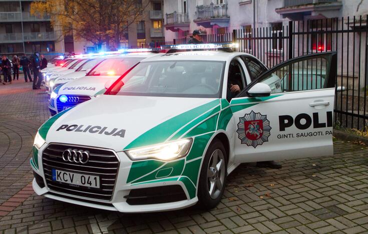 Nauji policijos „Audi A6“ automobiliai