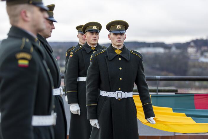 Naujos Lietuvos valstybės vėliavos iškėlimo ceremonija