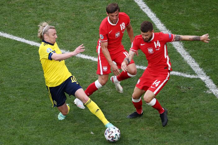 Europos futbolo čempionatas: Švedija–Lenkija 3:2