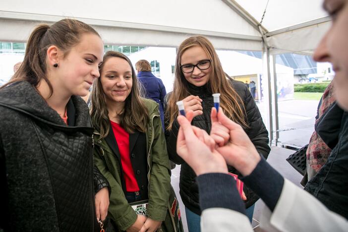 Mokslo festivalio "Erdvėlaivis Žemė" akimirkos