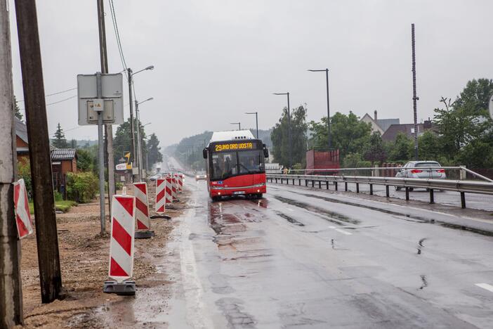 Tvarkomas kelias į Kauno oro uostą