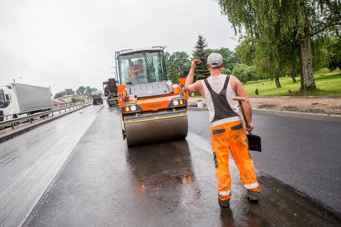 Tvarkomas kelias į Kauno oro uostą