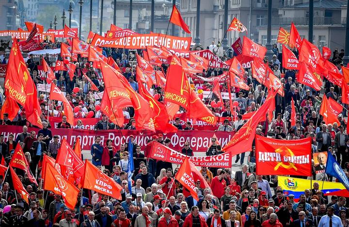 Gegužės 1-ąją lydi darbininkų ir aktyvistų protestai