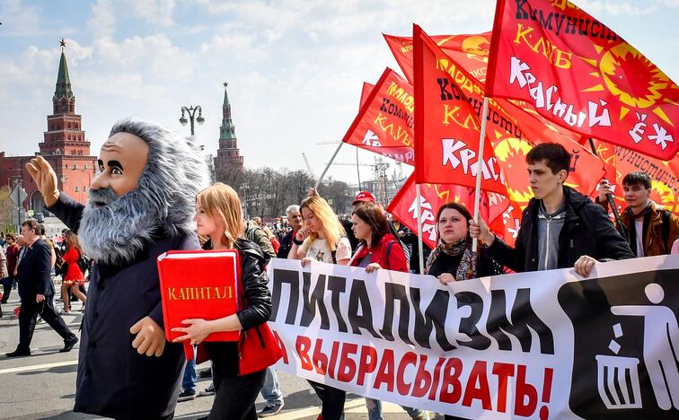 Gegužės 1-ąją lydi darbininkų ir aktyvistų protestai