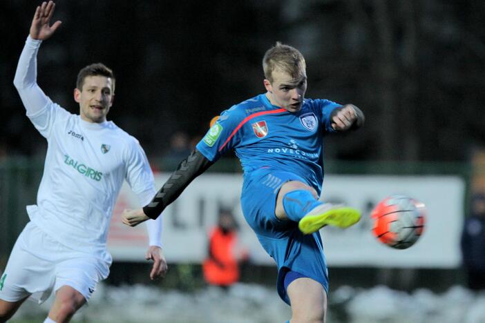 Lietuvos futbolo A lyga: „Kauno Žalgiris“– Kauno „Stumbras“ 1:2.