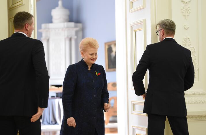 Menininkams įteiktos Nacionalinės premijos