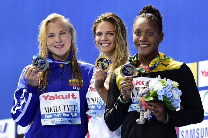 R. Meilutytei - pasaulio plaukimo čempionato sidabras