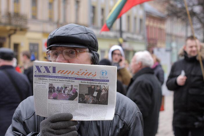 Kauniečiai radikalų akciją pavertė cirku