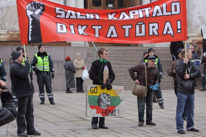 Kauniečiai radikalų akciją pavertė cirku