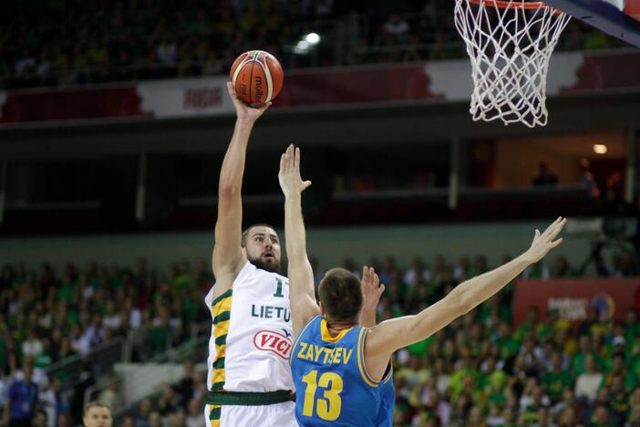 Europos krepšinio čempionatas: Lietuva - Ukraina 69:68