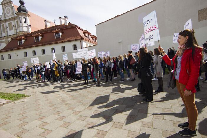 Edukologijos universiteto studentai surengė piketą