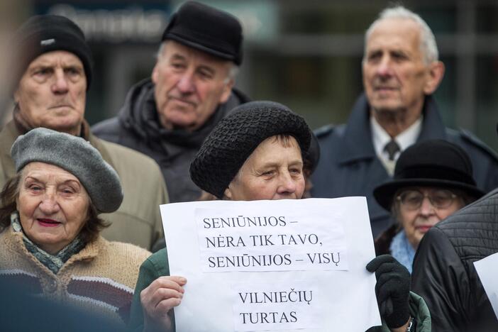 Protestas prieš mero A. Zuoko planus naikinti seniūnijas