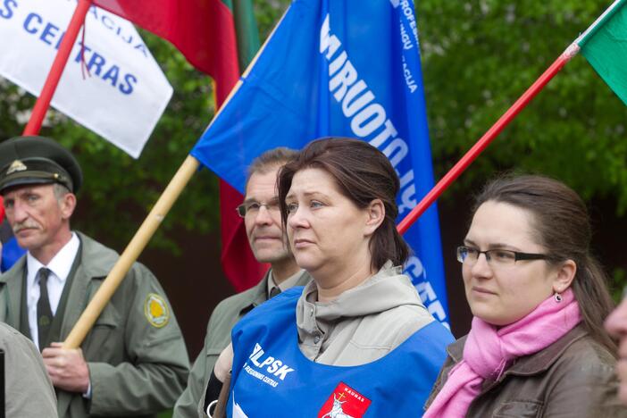 Miškininkų protestas prie Seimo