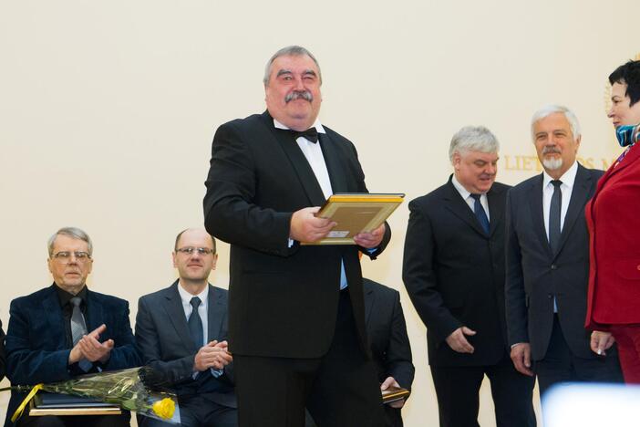 Mokslo premijų laureatų apdovanojimai