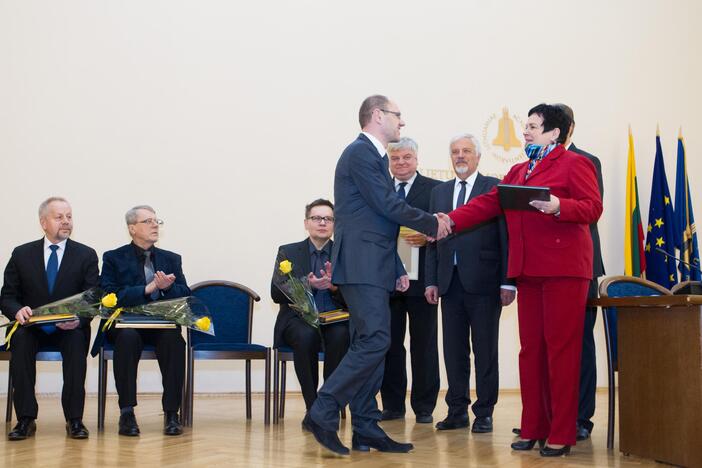 Mokslo premijų laureatų apdovanojimai