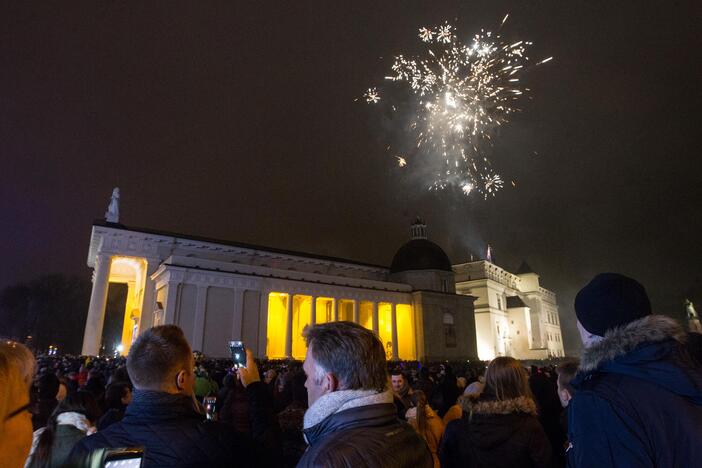 Vilnius pasitiko 2017-uosius