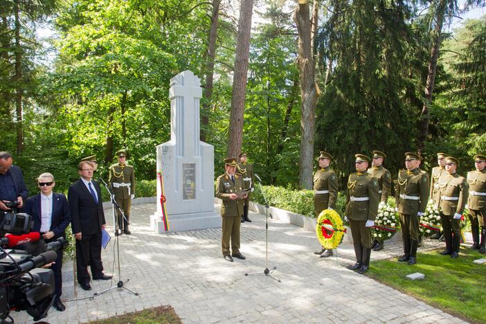 Monumentas žuvusiesiems už Lietuvos laisvę