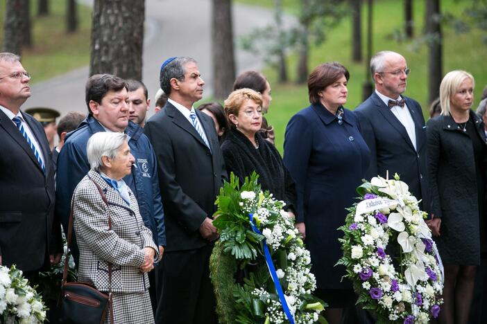 Paneriuose pagerbtos žydų genocido aukos