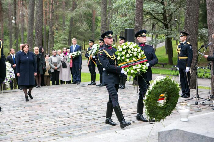 Paneriuose pagerbtos žydų genocido aukos