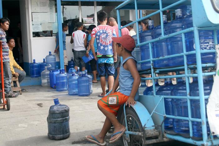 Filipinai ruošiasi supertaifūnui „Haiyan“