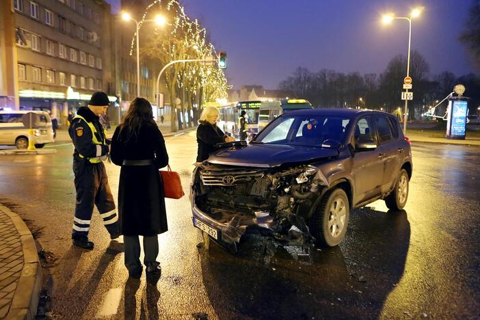 Avarija Liepų ir H. Manto gatvių sankryžoje