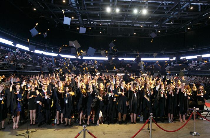 LSMU diplomų teikimas