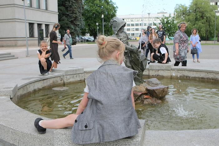 Ekskursija-šokio spektaklis „riboŽENKLIAI.KAUNAS“