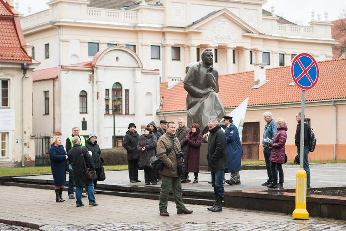 Mitingas prieš atliekų deginimo gamyklos statybas Kaune