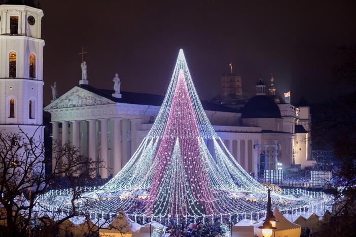 Vilniaus eglės įžiebimas