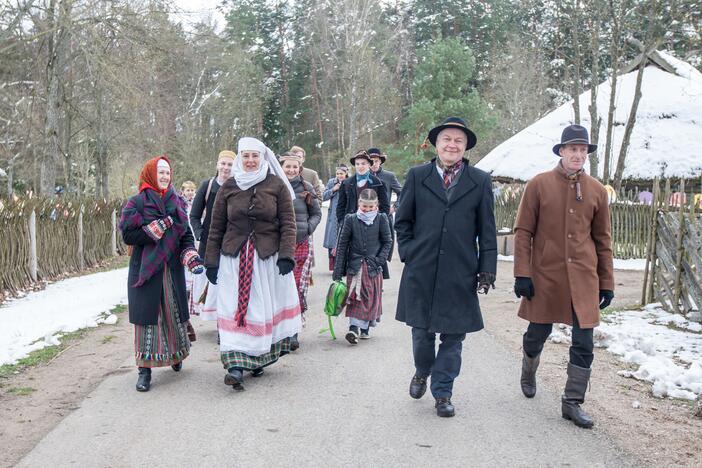 Antroji Velykų diena Rumšiškėse