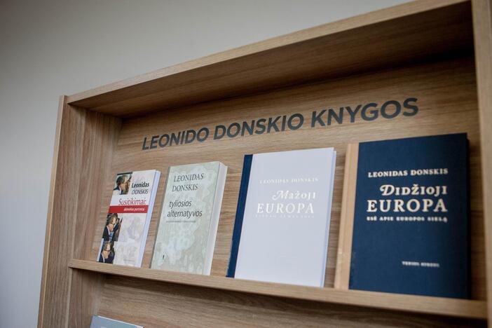 VDU bibliotekai suteiktas Leonido Donskio vardas