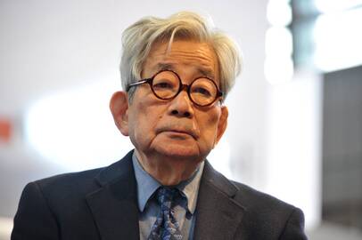 Kenzaburo Oe