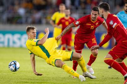 Pažįstami: pirma lietuvių ir juodkalniečių akistata Dariaus ir Girėno stadione – lygiosios 2:2.