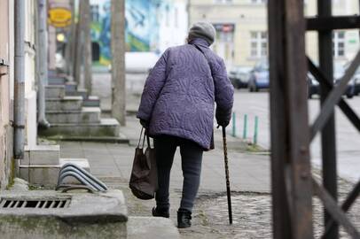 Realybė: psichologai pastebi, kad, padėdami garbaus amžiaus  žmonėms, rūpinamės ir savo pačių ateitimi.