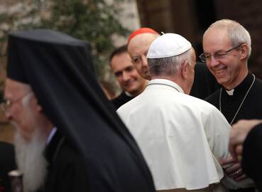 Popiežius Pranciškus ir Justinas Welby (dešinėje)