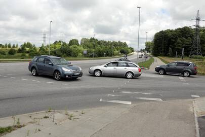 Sprendžiama: įvertinus dalį Liepų gatvės sankryžų siūloma, kad Liepų ir Joniškės gatvių sankryža taptų reguliuojama šviesoforu.