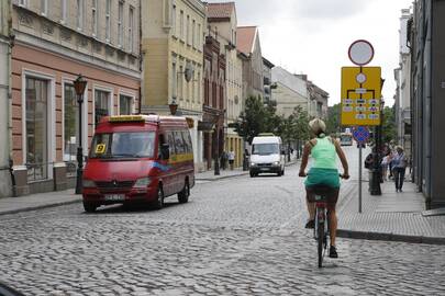 Nuo rugsėjo 1-osios Klaipėdos gatvėmis keleivius veš mažiau maršrutinių taksi.