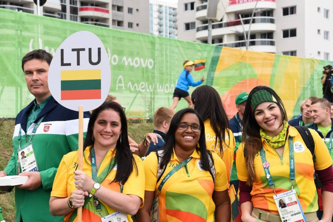 Rinktinės pasitiktos braziliškais ritmais